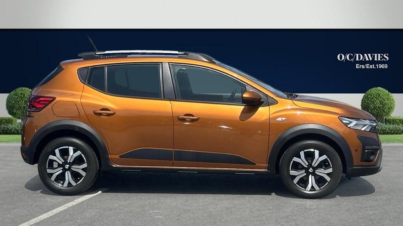 Used Dacia Sandero Stepway 2021 for sale - 75959975: Photo 2
