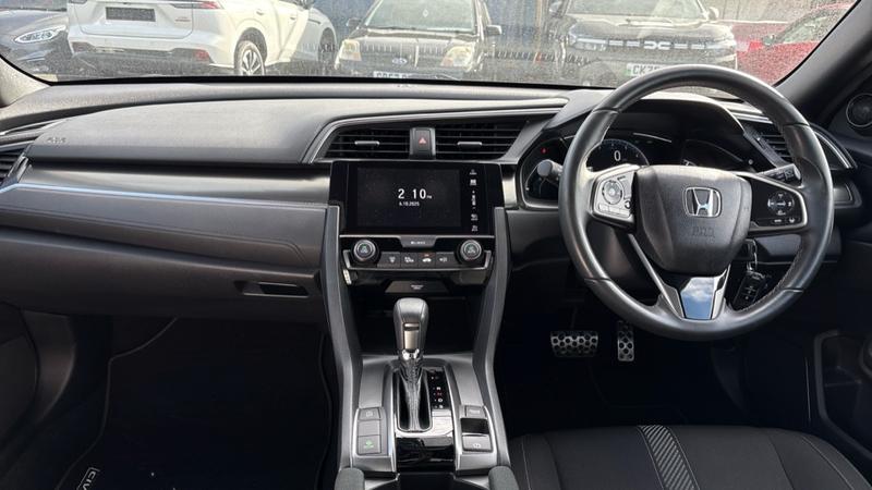 Used Honda Civic 2019 for sale - 76322376: Photo 5