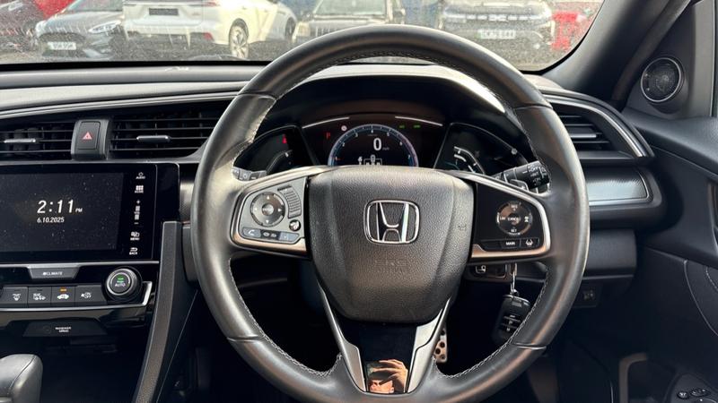Used Honda Civic 2019 for sale - 76322376: Photo 9