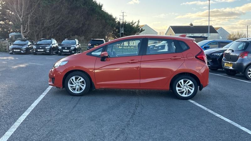 Used Honda Jazz 2015 for sale - 76722878: Photo 13