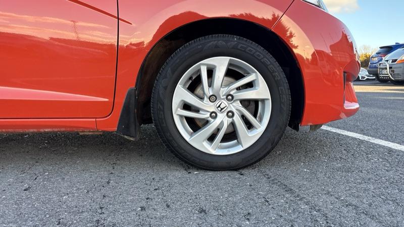 Used Honda Jazz 2015 for sale - 76722878: Photo 15