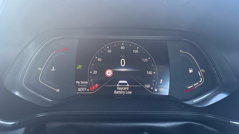 Used Renault Captur for sale - 77186897: Photo 11