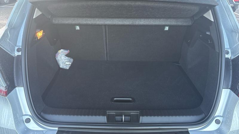 Used Renault Captur for sale - 77186897: Photo 14