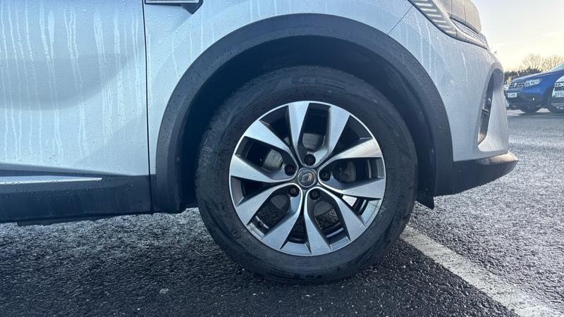 Used Renault Captur for sale - 77186897: Photo 15