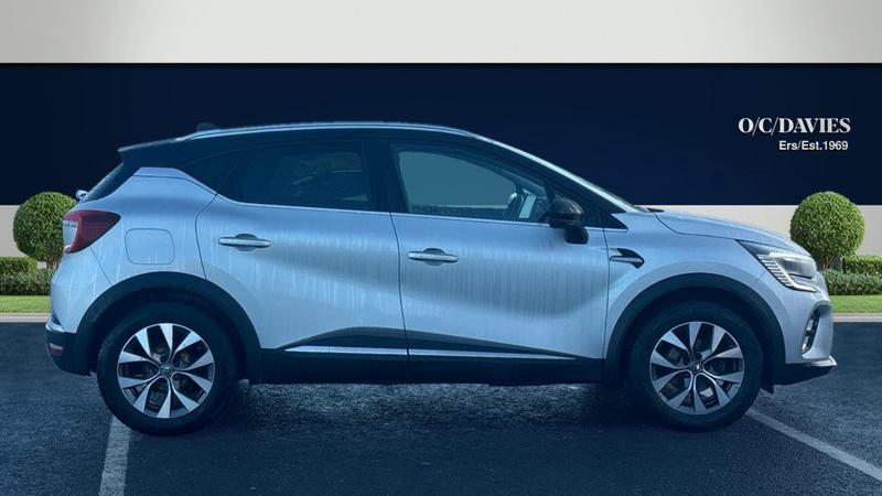 Used Renault Captur for sale - 77186897: Photo 2