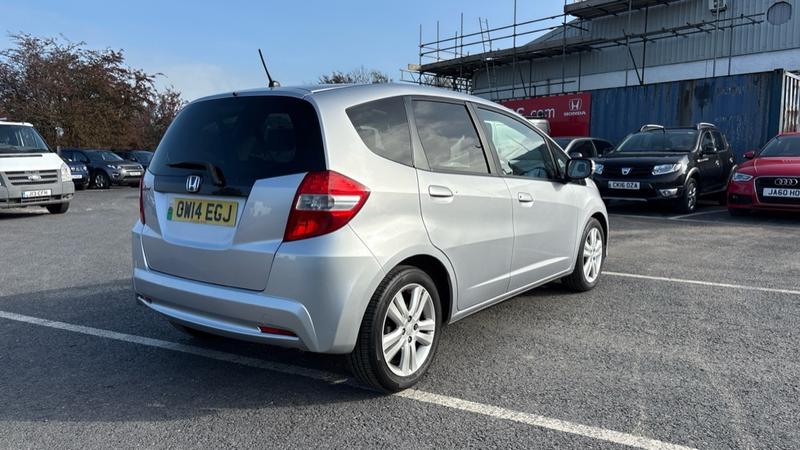 Used Honda Jazz 2014 for sale - 76494563: Photo 12
