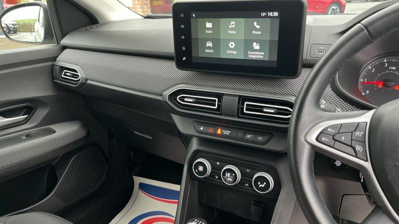 Used Dacia Jogger 2023 for sale - 77198883: Photo 28