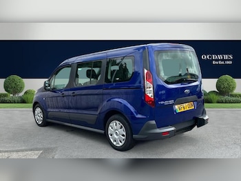 Used Ford Grand Tourneo Connect 2017 for sale - 76355668: Photo