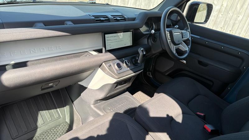 Used Land Rover Defender 2021 for sale - 78087826: Photo 6