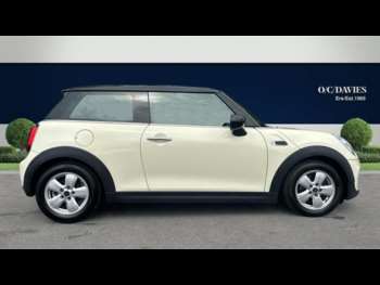 Used MINI Hatch 2019 for sale - 74885794: Photo