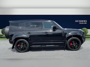 Used Land Rover Defender 2023 for sale - 79404146: Photo