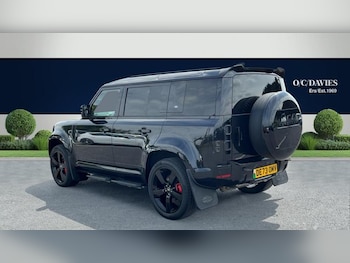 Used Land Rover Defender 2023 for sale - 79404146: Photo
