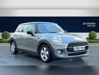 Used MINI Hatch 2017 for sale - 77006042: Photo