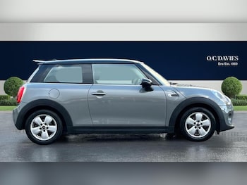 Used MINI Hatch 2017 for sale - 77006042: Photo