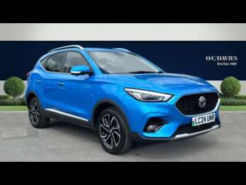 2024 - EXCLUSIVE Manual 5-Door