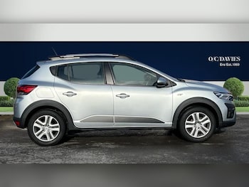 Used Dacia Sandero Stepway 2022 for sale - 76355512: Photo