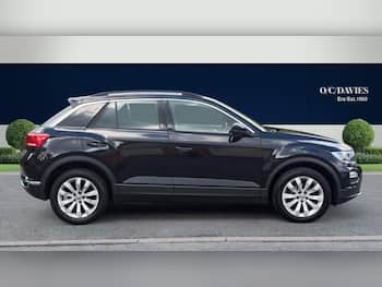 Used Volkswagen T-Roc 2019 for sale - 79653350: Photo