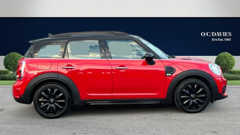 Used MINI Countryman 2018 for sale - 76918314: Photo 2