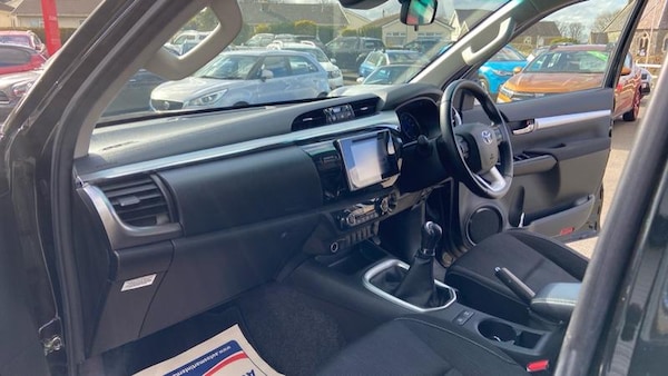 Used Toyota Hilux 2019 for sale - 76285383: Photo 6