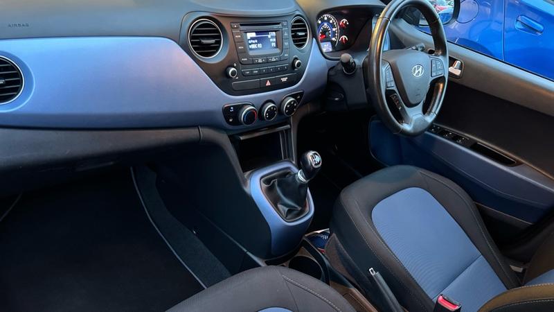 Used Hyundai i10 2016 for sale - 76580867: Photo 6