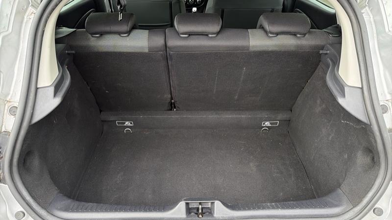 Used Renault Clio 2017 for sale - 77915632: Photo 14