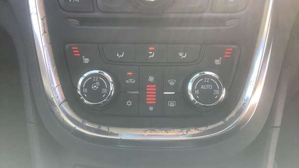 Used Vauxhall Mokka 2015 for sale - 75686004: Photo 19