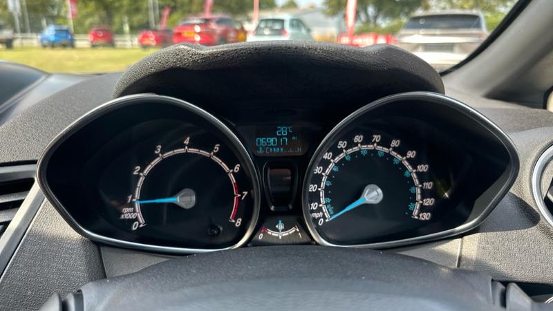 Used Ford Fiesta 2017 for sale - 76918382: Photo 11