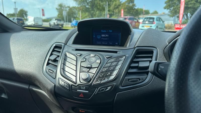 Used Ford Fiesta 2017 for sale - 76918382: Photo 16