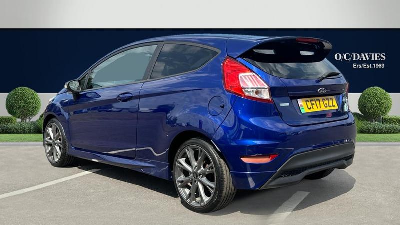 Used Ford Fiesta 2017 for sale - 76918382: Photo 3