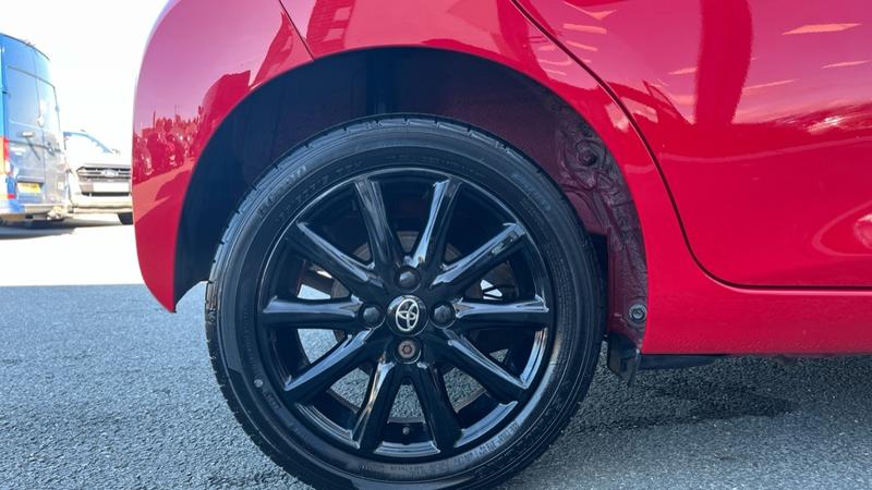 Used Toyota AYGO 2018 for sale - 76716389: Photo 18