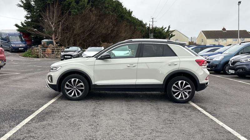 Used Volkswagen T-Roc 2023 for sale - 76830292: Photo 13