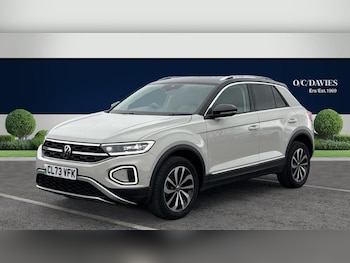 Used Volkswagen T-Roc 2023 for sale - 76830292: Photo