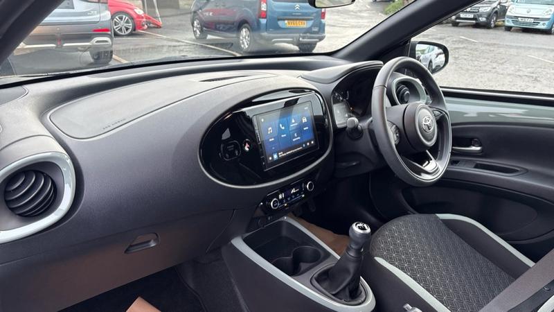 Used Toyota Aygo X 2024 for sale - 76882424: Photo 6