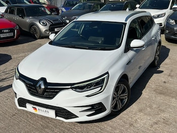 Used Renault Megane 2021 for sale - 78594658: Photo