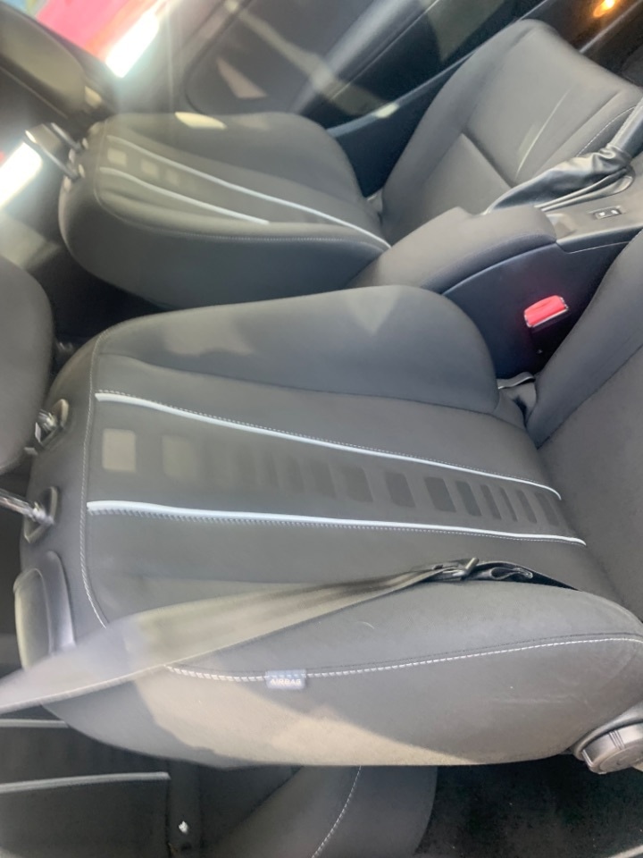 Used Renault Megane 2014 for sale - 77107087: Photo 17