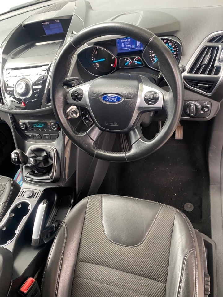 Used Ford Kuga 2015 for sale - 77107058: Photo 11