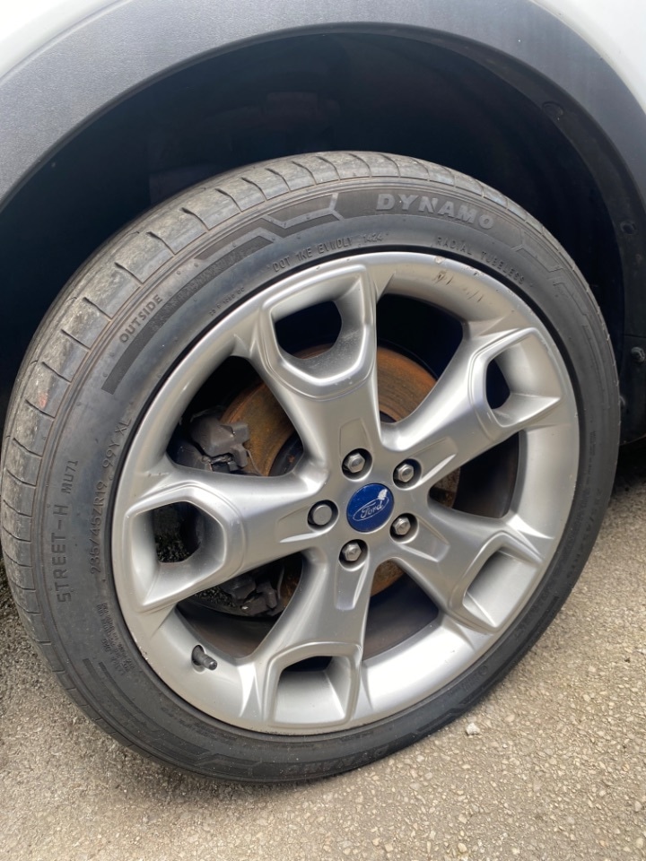 Used Ford Kuga 2015 for sale - 77107058: Photo 20