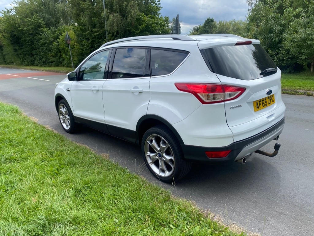 Used Ford Kuga 2015 for sale - 77107058: Photo 3
