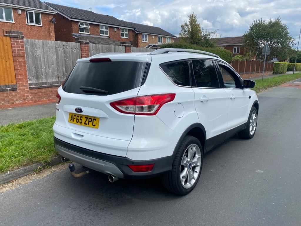 Used Ford Kuga 2015 for sale - 77107058: Photo 5