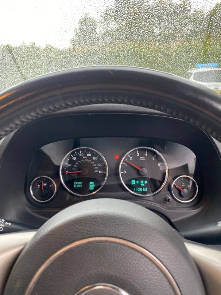 Used Jeep Compass 2013 for sale - 77107068: Photo 9