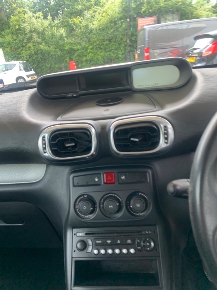 Used Dacia Duster 2013 for sale - 77107083: Photo 10