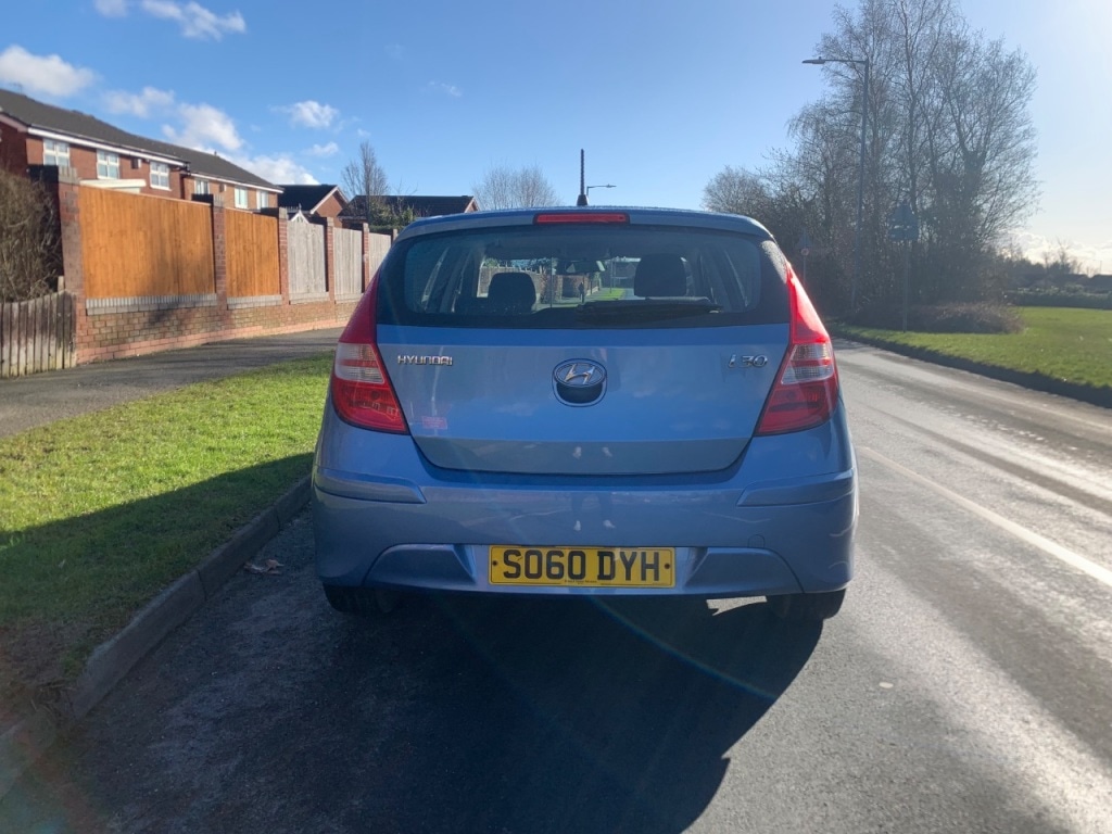 Used Hyundai i30 2011 for sale - 77107091: Photo 4