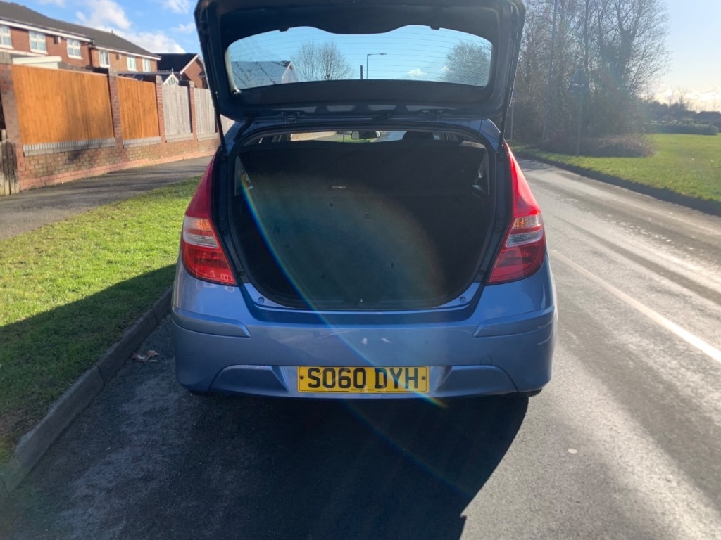 Used Hyundai i30 2011 for sale - 77107091: Photo 5