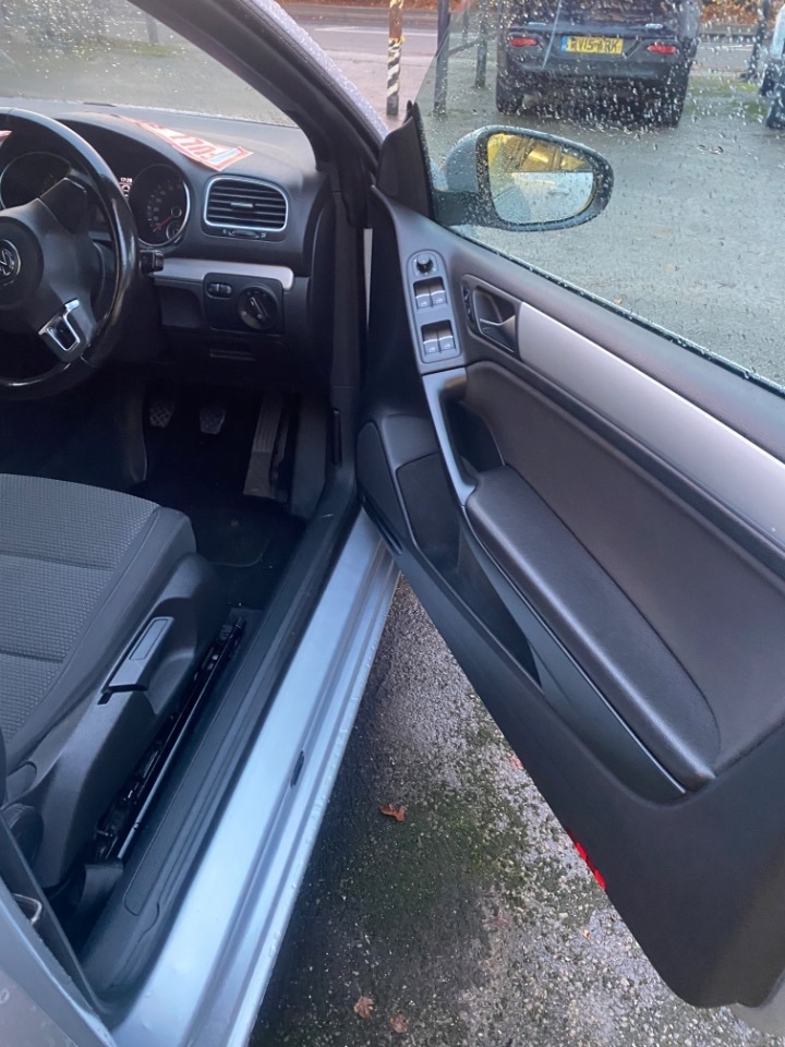 Used Volkswagen Golf 2012 for sale - 77107056: Photo 17