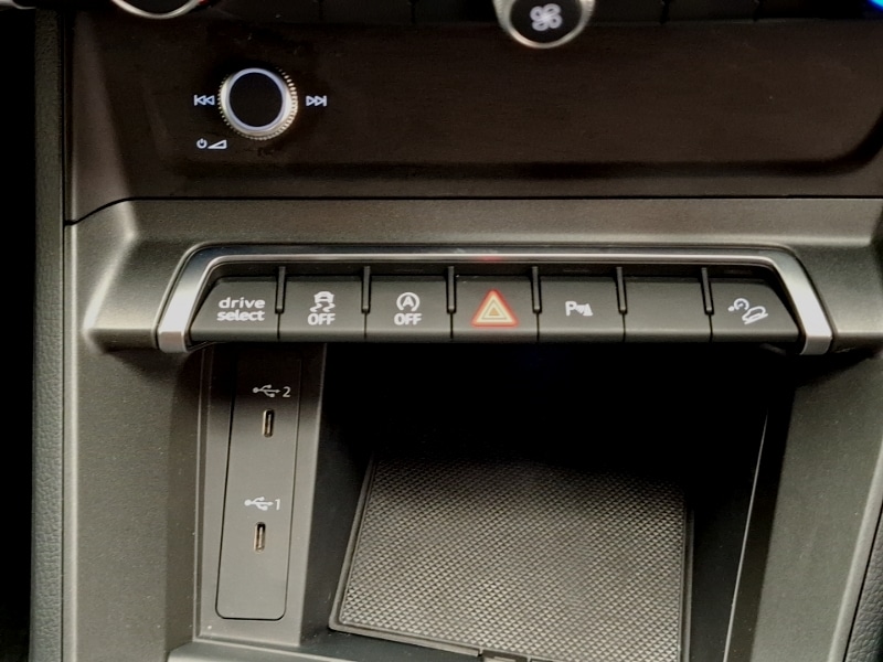 Used Audi Q3 2023 for sale - 76484176: Photo 15