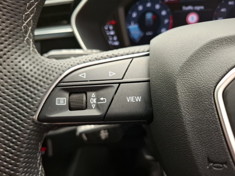 Used Audi Q3 2023 for sale - 76484176: Photo 17