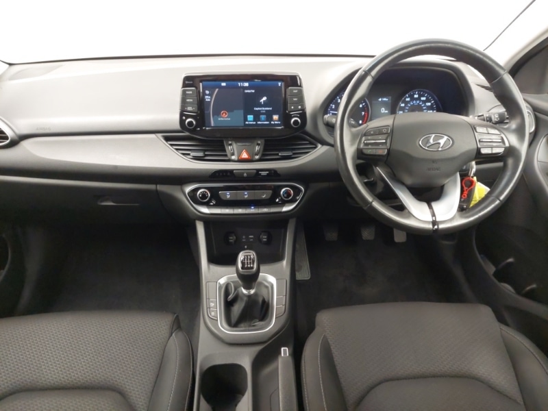 Used Hyundai i30 2018 for sale - 76414497: Photo 2