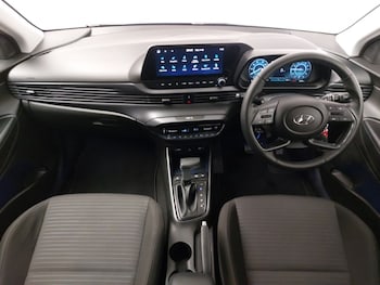 Used Hyundai i20 2023 for sale - 78225200: Photo