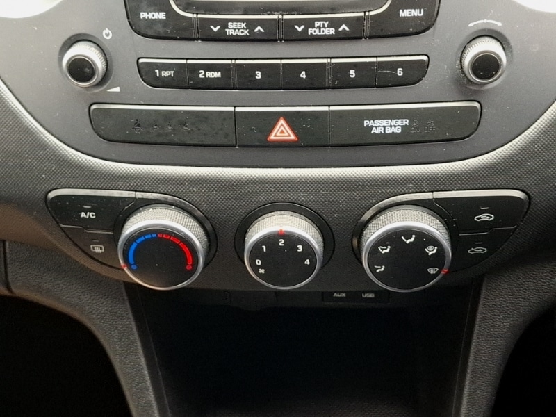 Used Hyundai i10 2016 for sale - 76726249: Photo 15