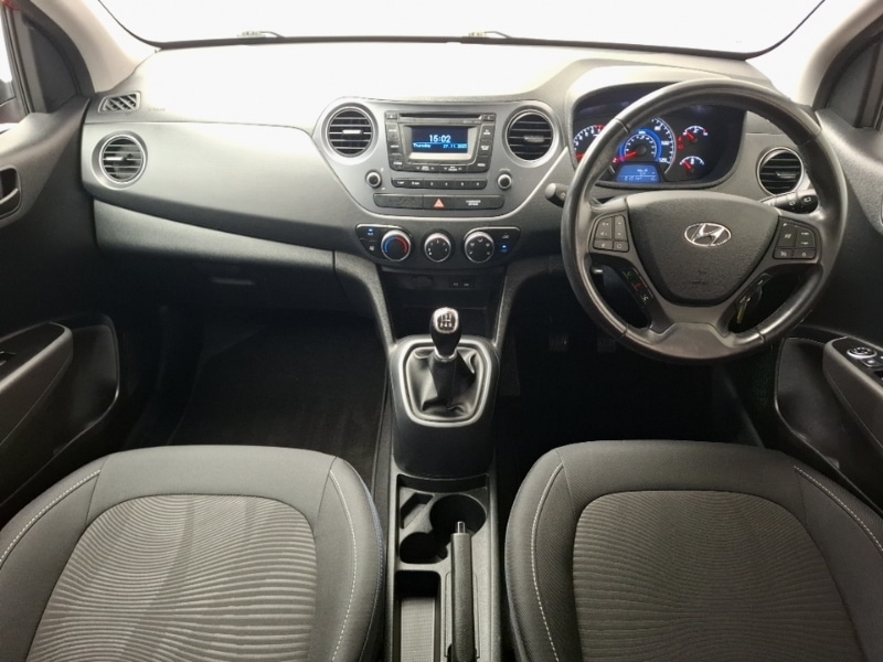 Used Hyundai i10 2016 for sale - 76726249: Photo 2